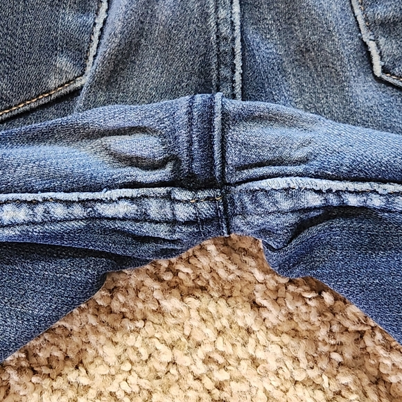 Abercrombie Kids pull-on jean legging Size 13/14 medium wash w/ distressing - Picture 9 of 12